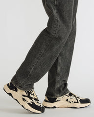 SALVADOR Black/White Low-Top Lace-Up Men's Sneaker