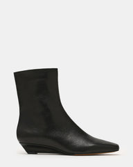 FLAIRE Black Leather Square-Toe Wedge Bootie Women's Ankle Boot
