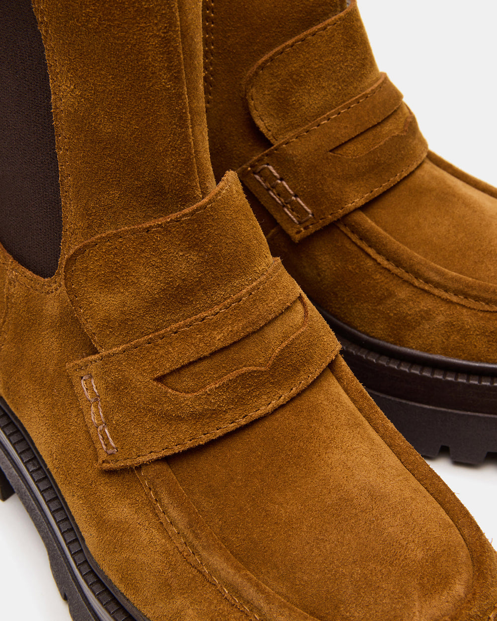 CONWAY Coganc Suede Platform Lug Chelsea Women's Ankle Boot
