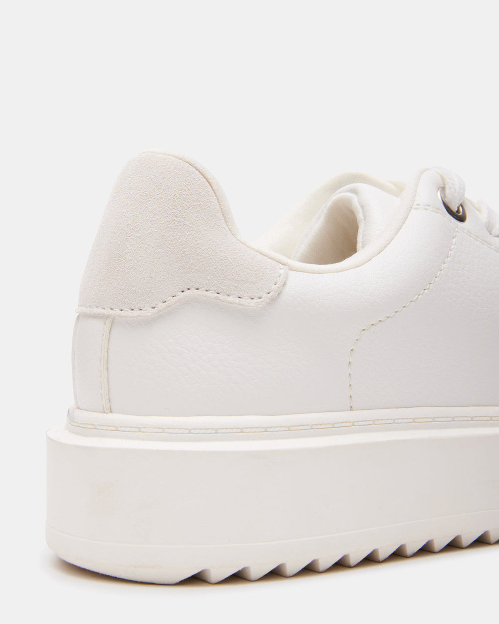 CATCHER White Suede Women's Low-Top Lace-Up Sneaker