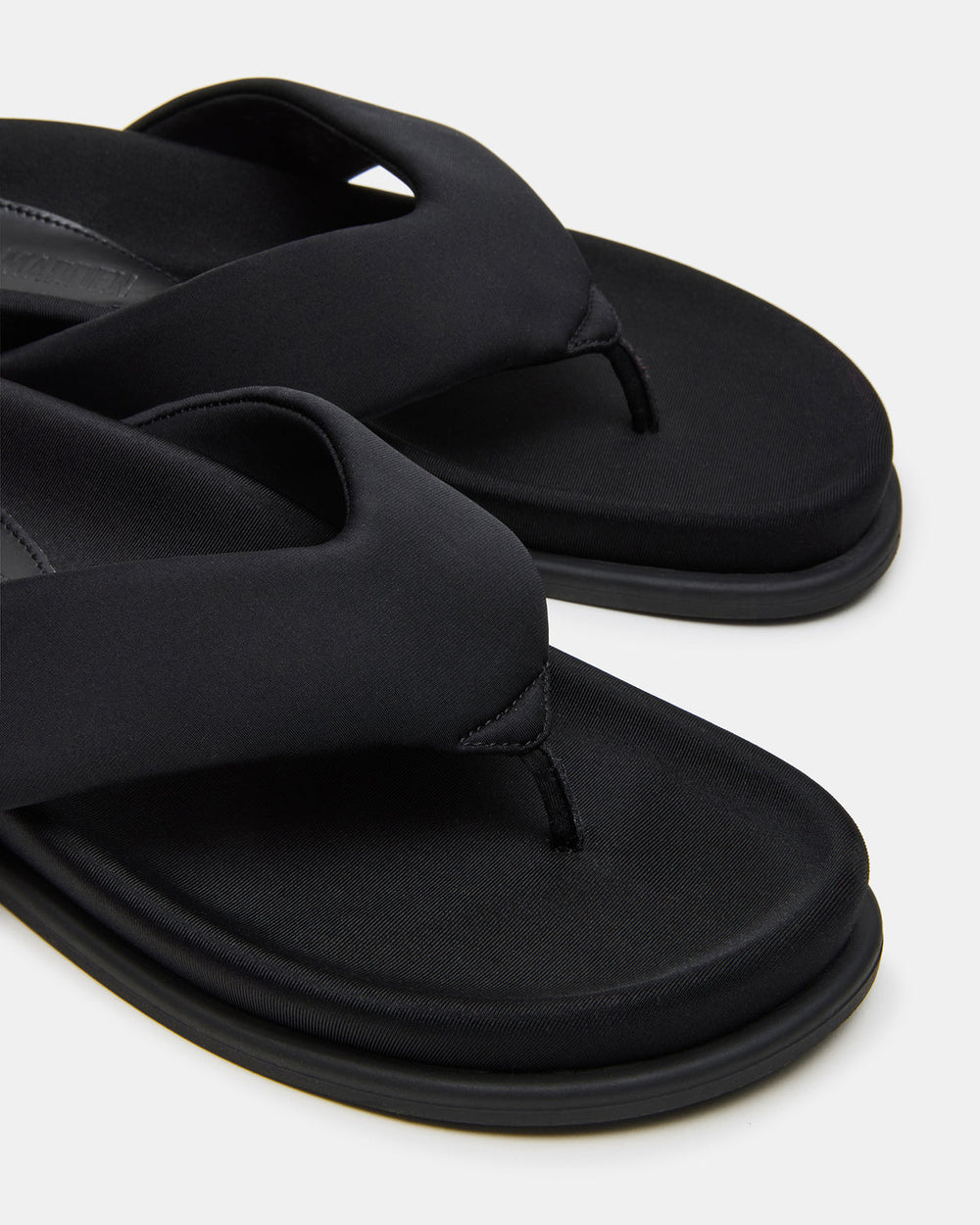 ZINNIA Black Women's Thong Footbed Sandal