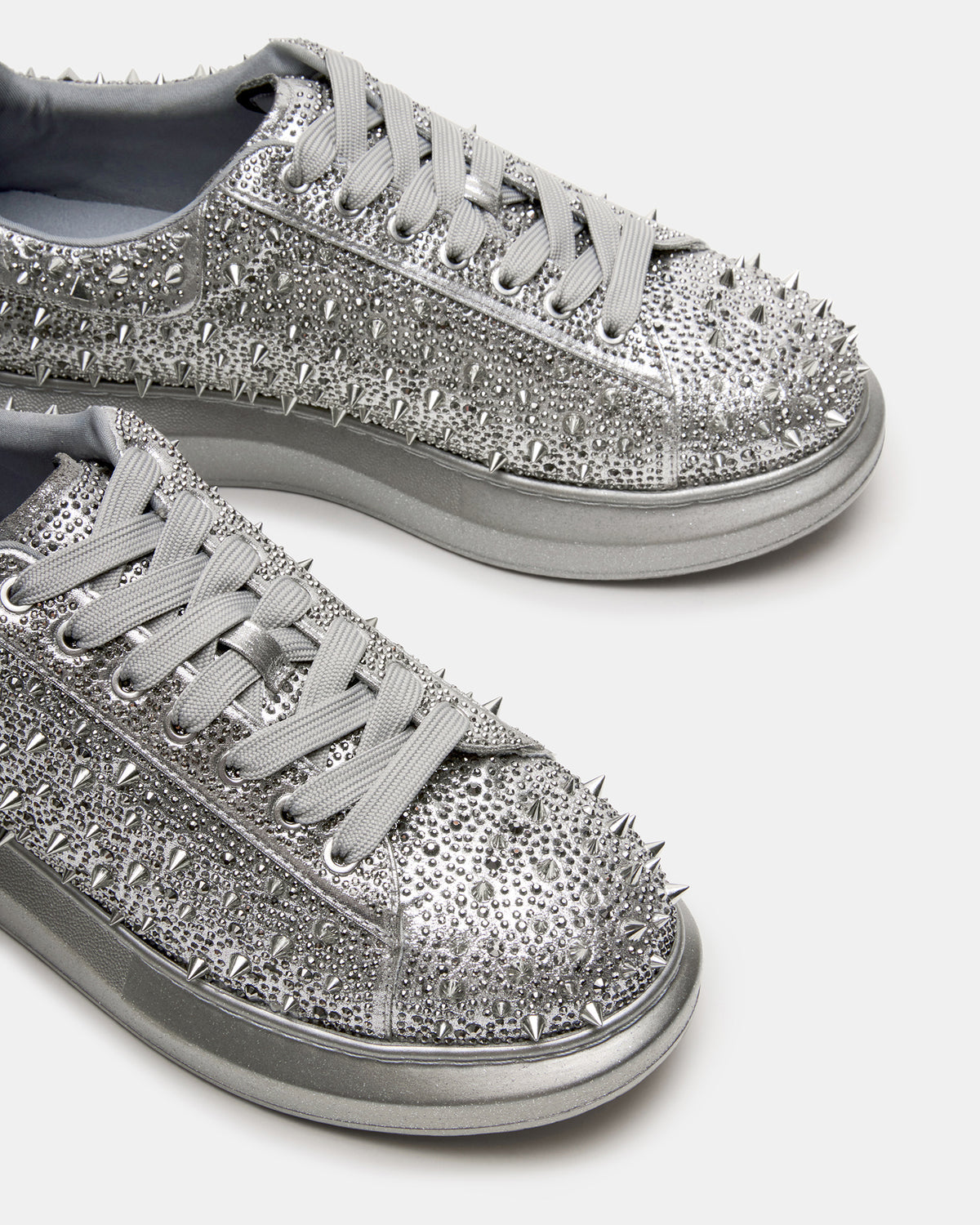 ICEBOX Pewter Metallic Men's Low-Top Lace-Up Sneaker