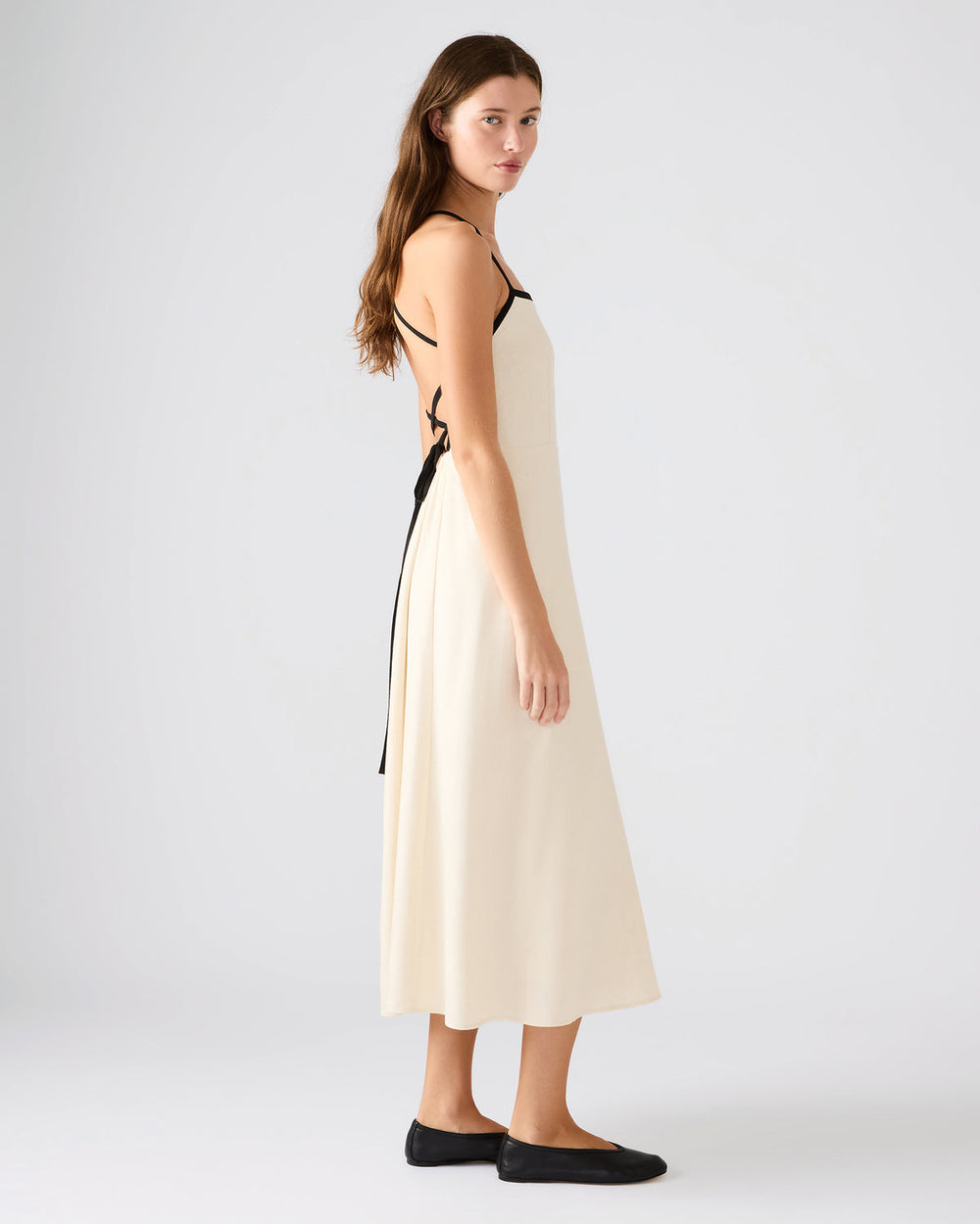 RIYAN Natural Women's Flowy Strappy Crossback Maxi Dress