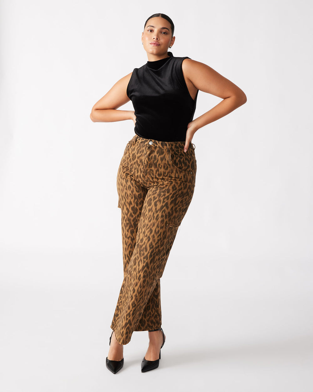 NIKOLA Black Women's Mock Neck Velvet Bodysuit