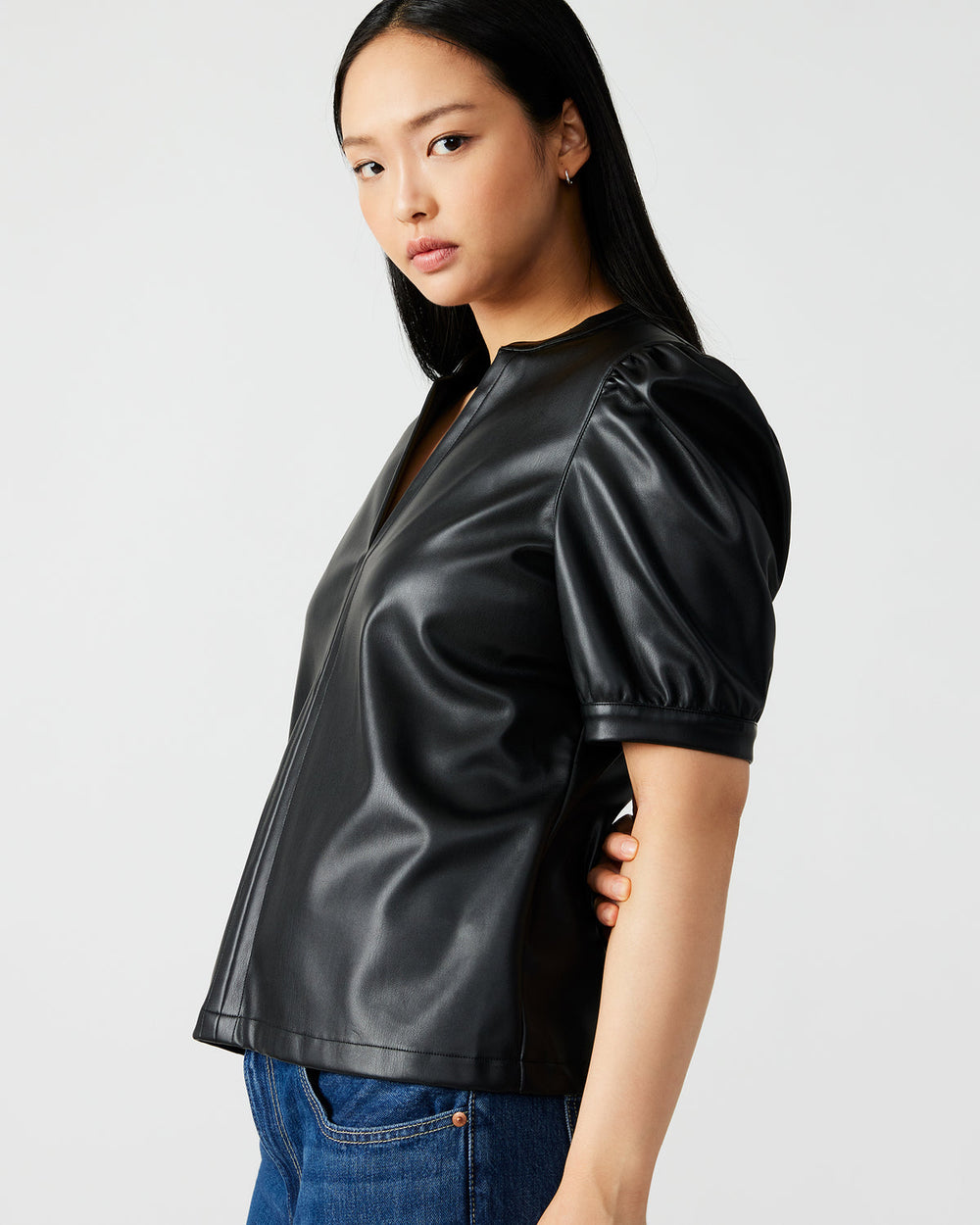 JANE Black Women's Short-Sleeved Suede Top