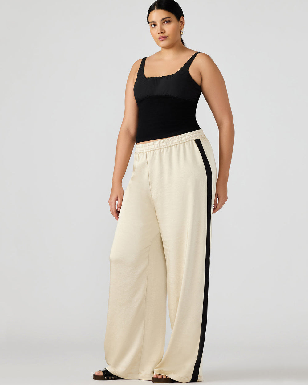 MOXIE Cream Pull-On Contrast Panel Straight Leg Women's Pant